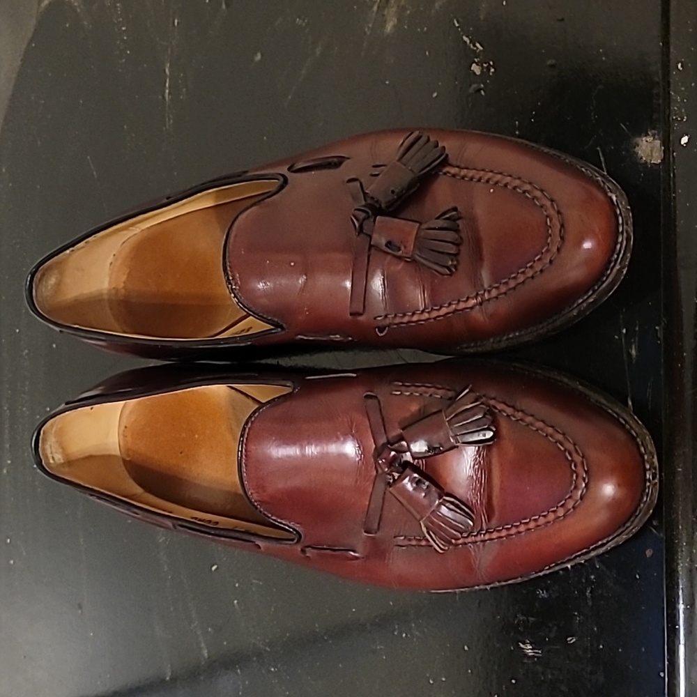 Mens dress shoes
